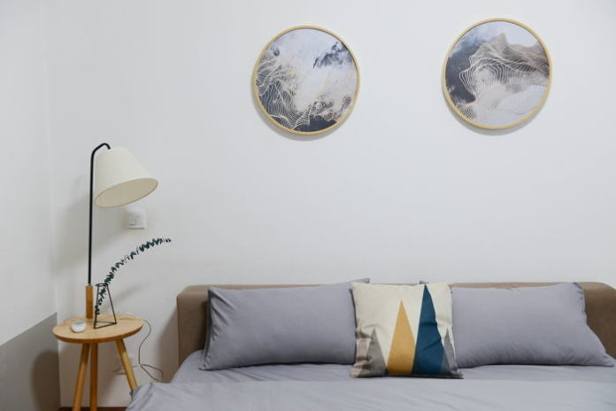 Jak urządzić przytulną sypialnię w stylu skandynawskim?
